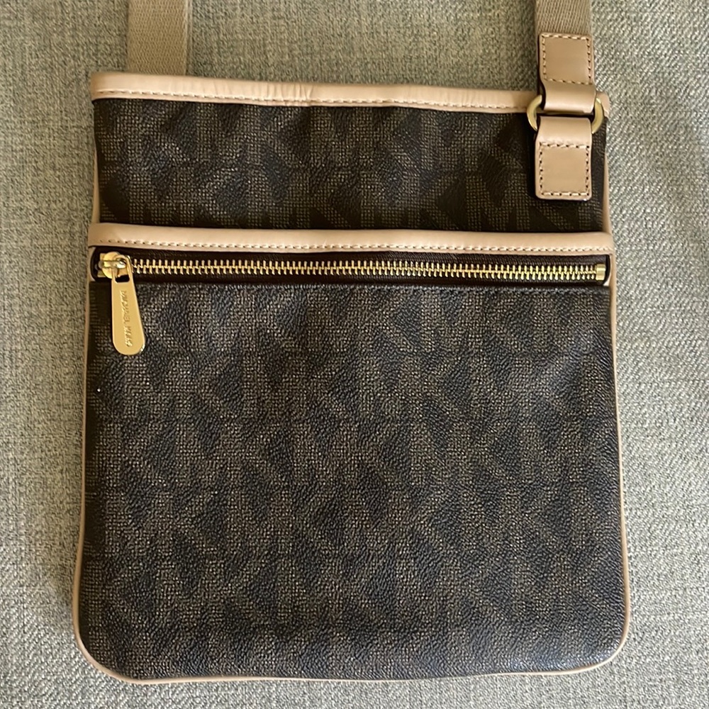 Michael Kors side bag